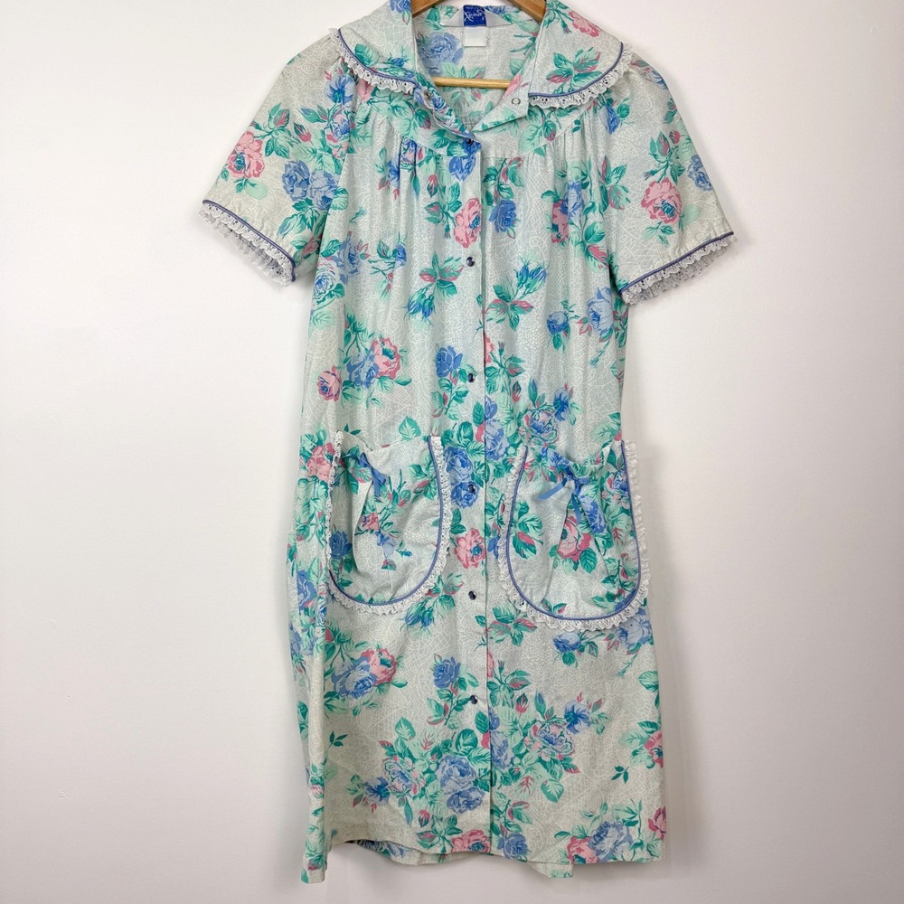 Vintage Leisure Life Floral‎ House Dress Womens S/M Blue Pink Grannycore Duster